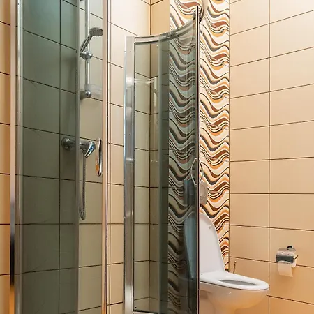 Hotel Kikity Siedlisko Z Ladowiskiem *