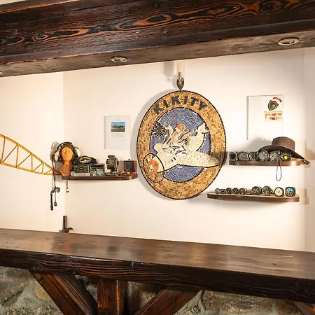 Kikity Siedlisko Z Ladowiskiem فندق