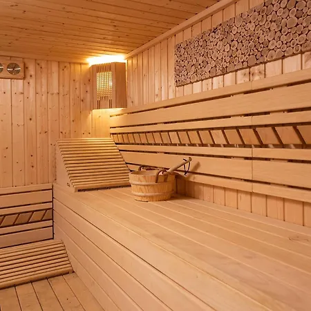 Kikity Siedlisko Z Ladowiskiem Kolno (Warmian-Masurian)