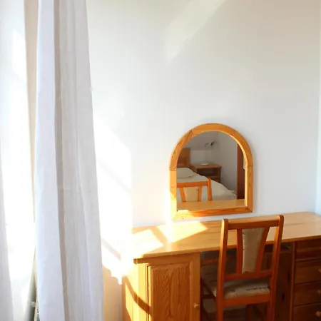 Kikity Siedlisko Z Ladowiskiem